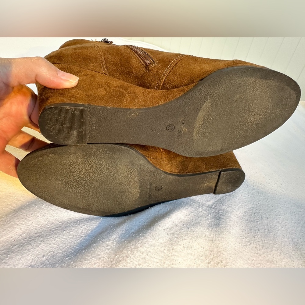 American Rag booties - Picture 6 of 9